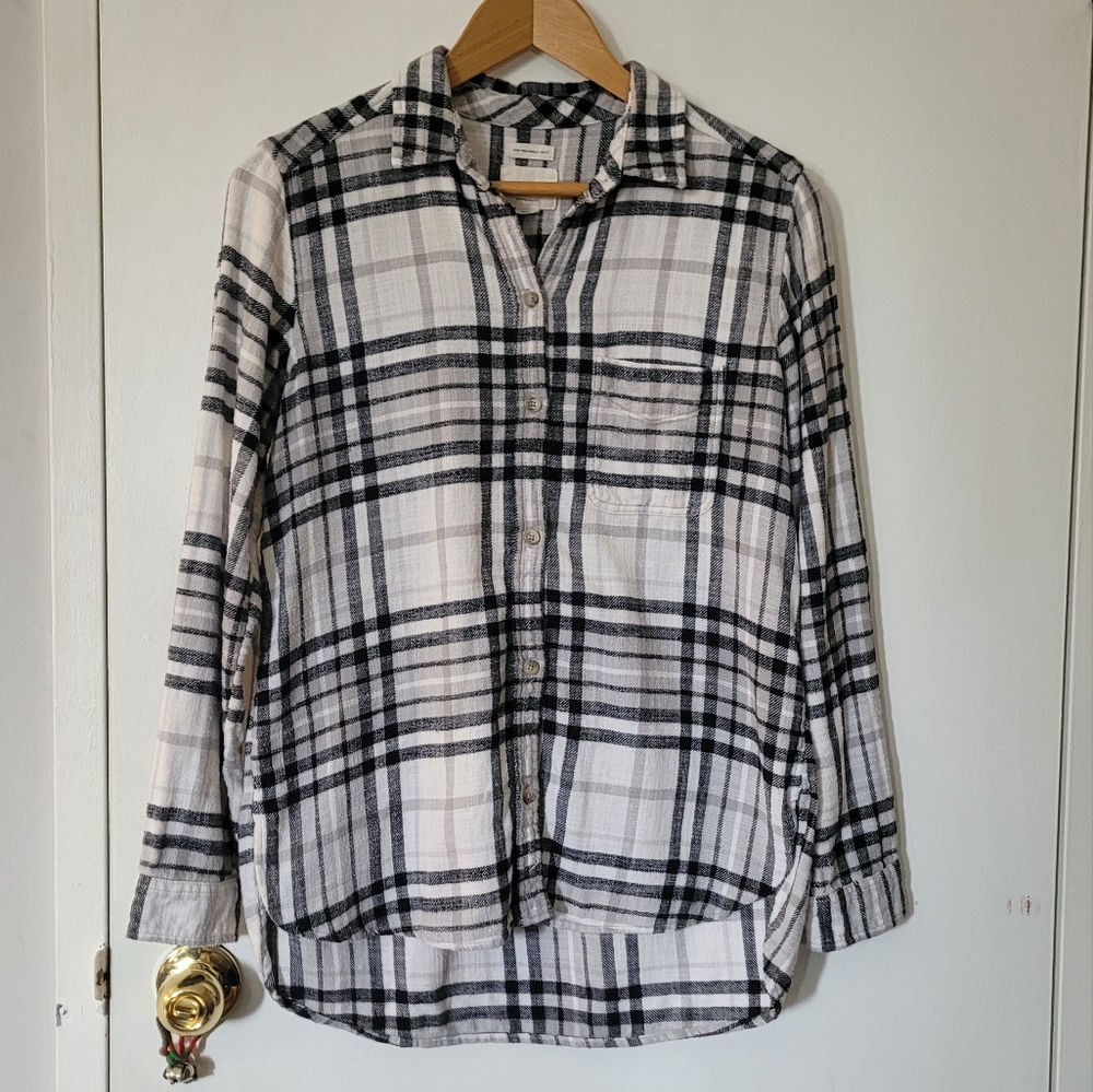 American Eagle Boyfriend Fit Plaid Shirt - Medium